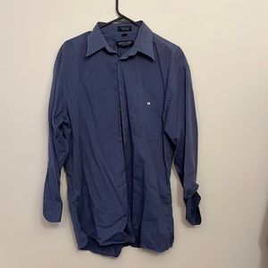 Stafford Size L Button Down